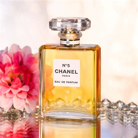 chanel no 5 controversy|Chanel no 5 appeal.